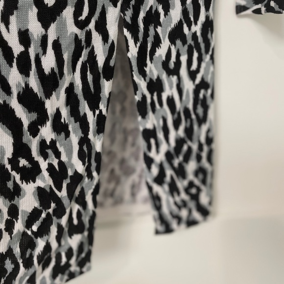 Sweet Romeo Open Front Cardigan Leopard Print NWT - Picture 5 of 8